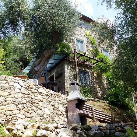 Holiday home Il Giaggiolo Camaiore